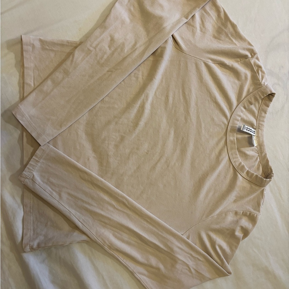 H&M - Divided Beige Basic Top